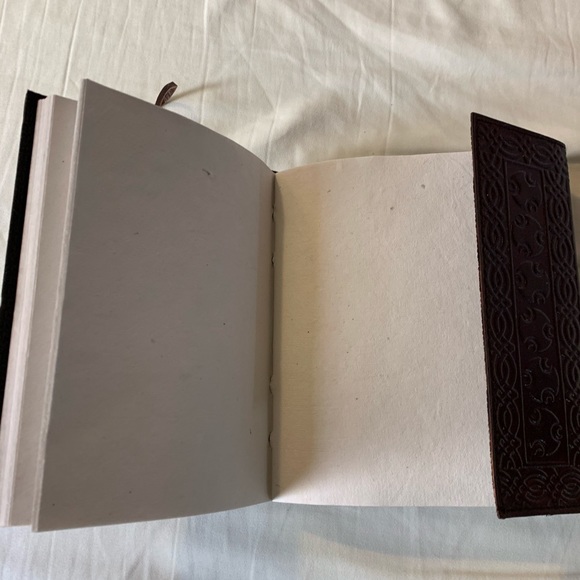 🔴 SOLD 🔴 NEW Medieval daily journal - Picture 3 of 4